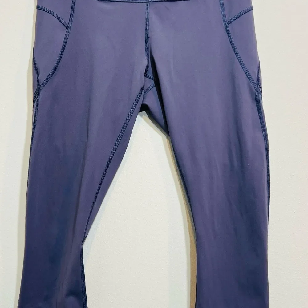Lululemon Athletica crop Leggings Size 8 - Picture 4 of 9